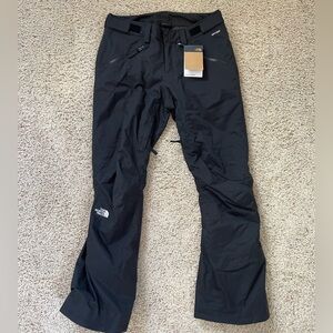 THE NORTH FACE ABOUTADAY WOMENS TNF BLACK SNOWPANTS 2024, size medium